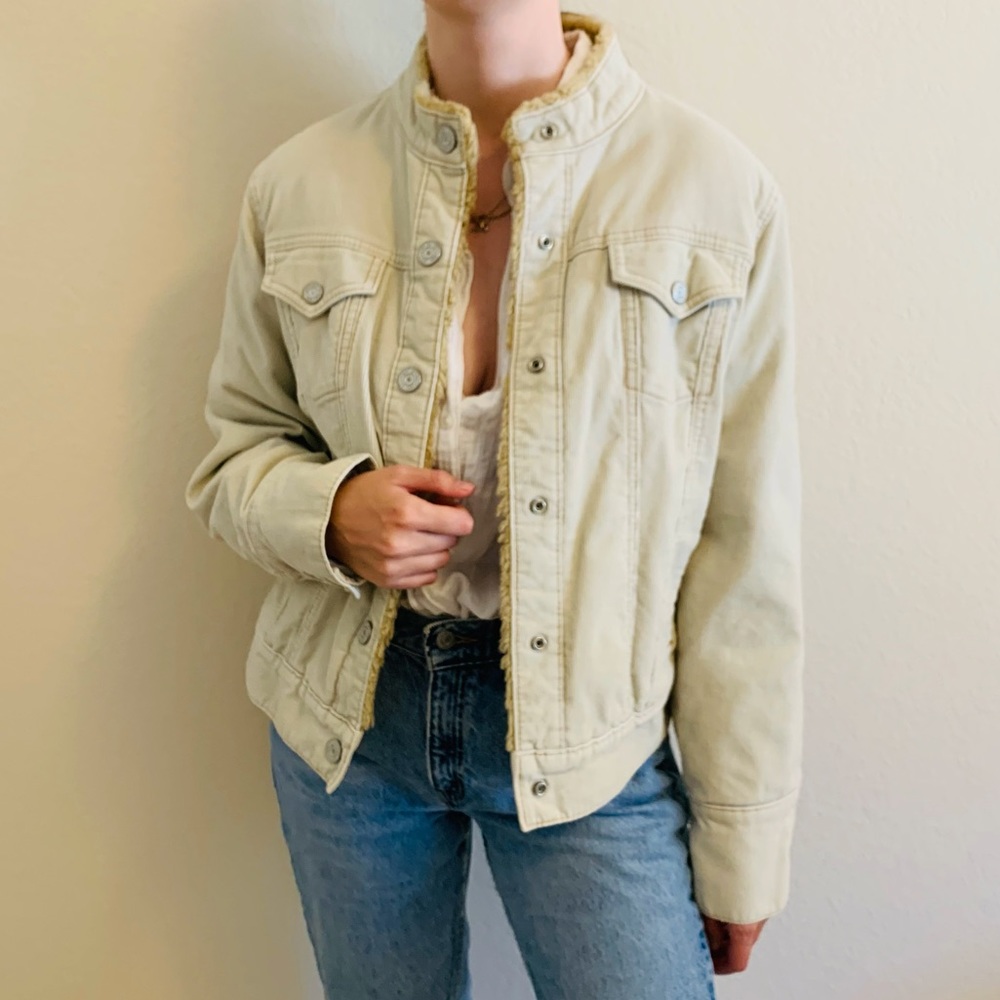 Gap Corduroy Fur collar fur lined trucker jacket